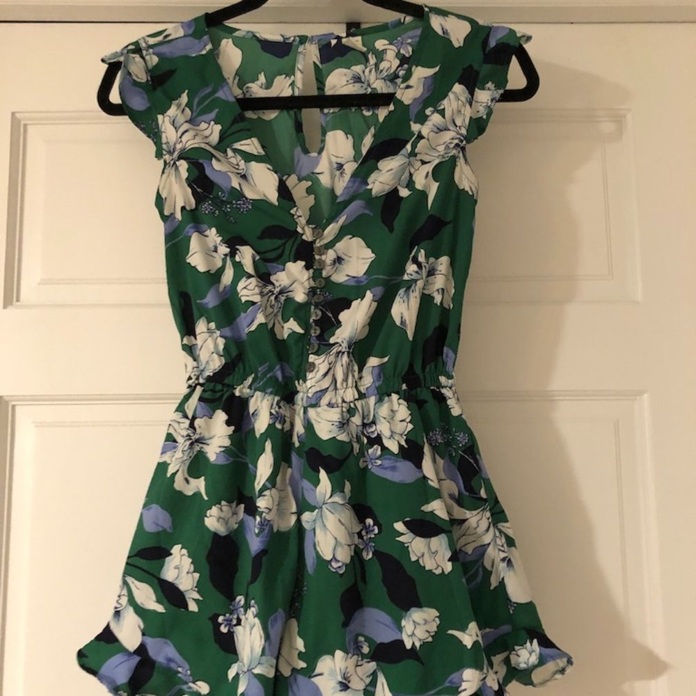 Green Floral Ruffle Romper - Picture 2 of 4